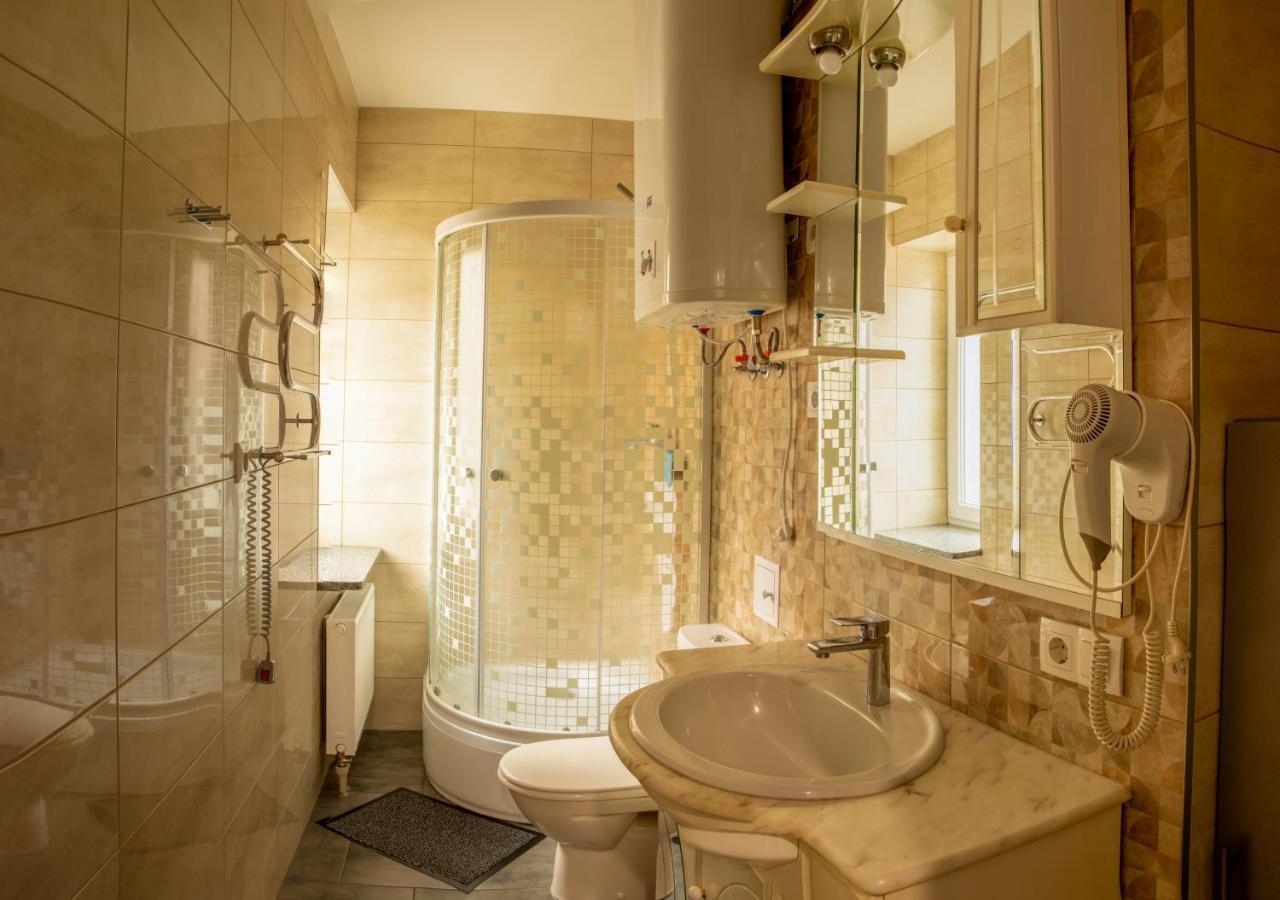 Sana Hostel Kharkiv Extérieur photo