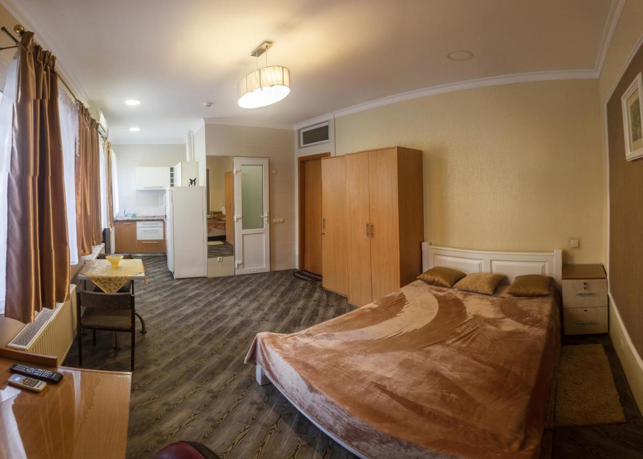 Sana Hostel Kharkiv Extérieur photo